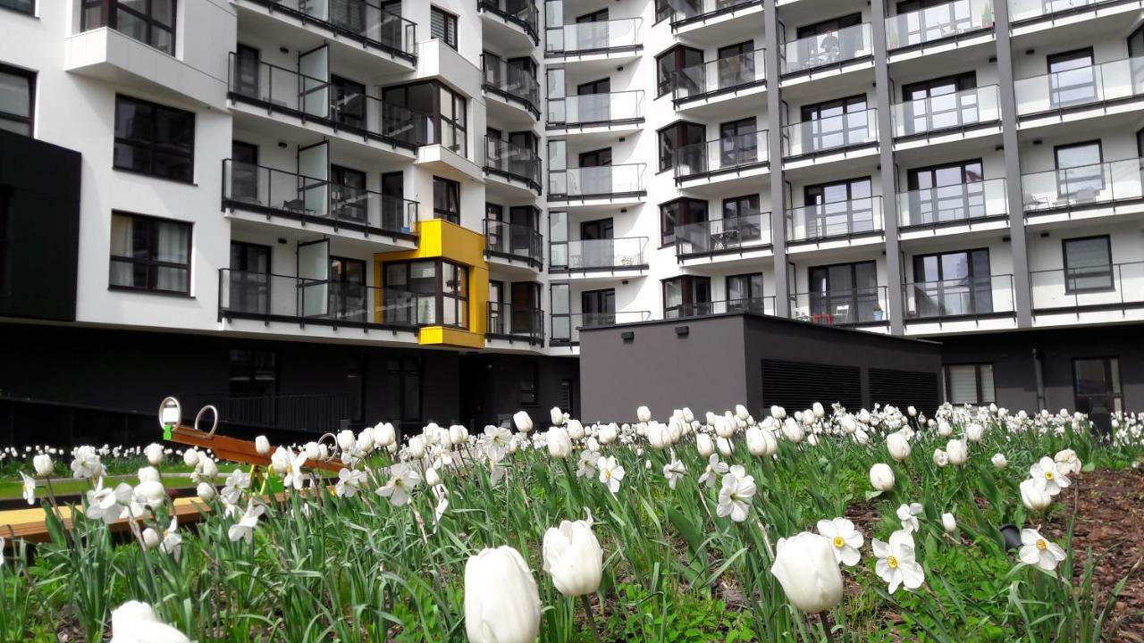 Newburg Apartments Wolska Warszawa Exteriör bild